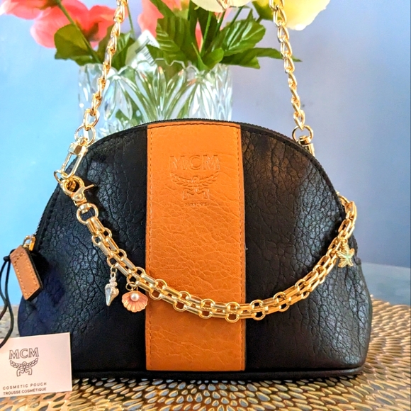 MCM - Picture 3 of 8